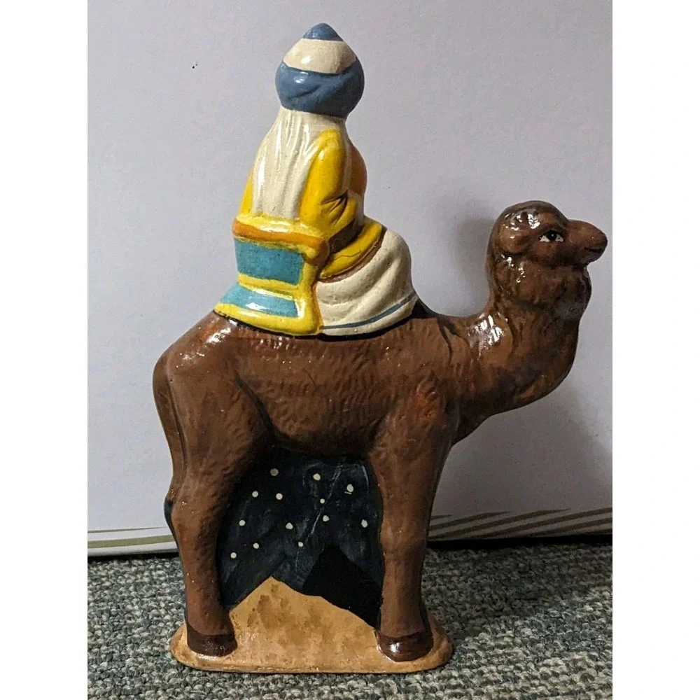Vaillancourt Folk Art Christmas Nativity Wise Man King Gaspar Camel #260 2014